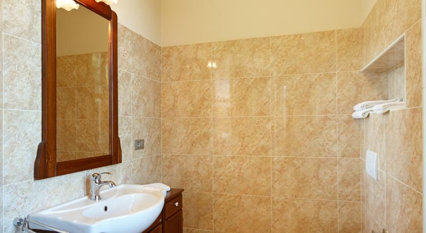 Villa Josefa Apartment Lake Maggiore 객실 사진